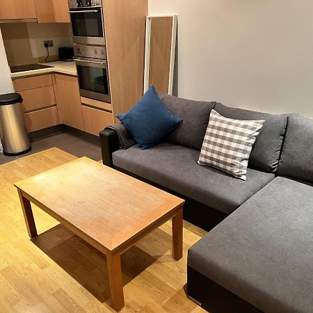 Stunning 2 Bed Flat! Centrally Located In London, Uk! Buitenkant foto