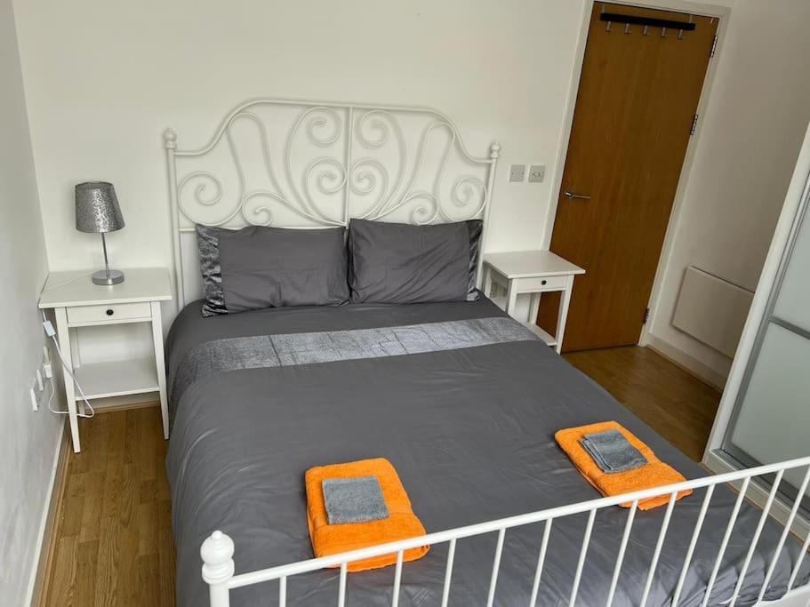 Stunning 2 Bed Flat! Centrally Located In London, Uk! Buitenkant foto