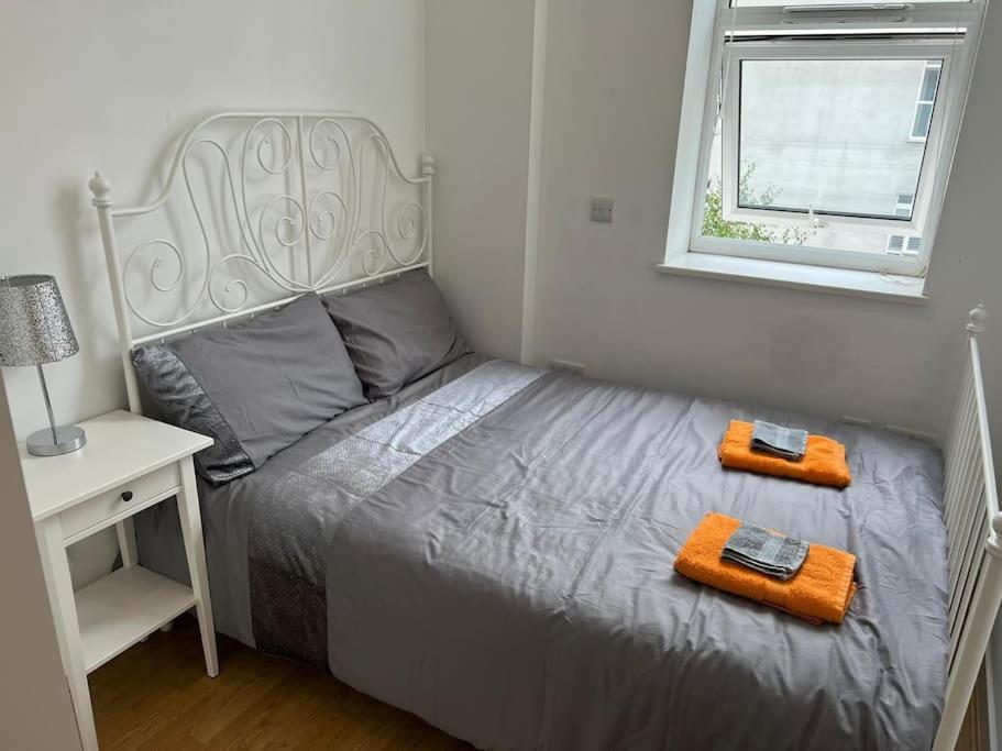 Stunning 2 Bed Flat! Centrally Located In London, Uk! Buitenkant foto